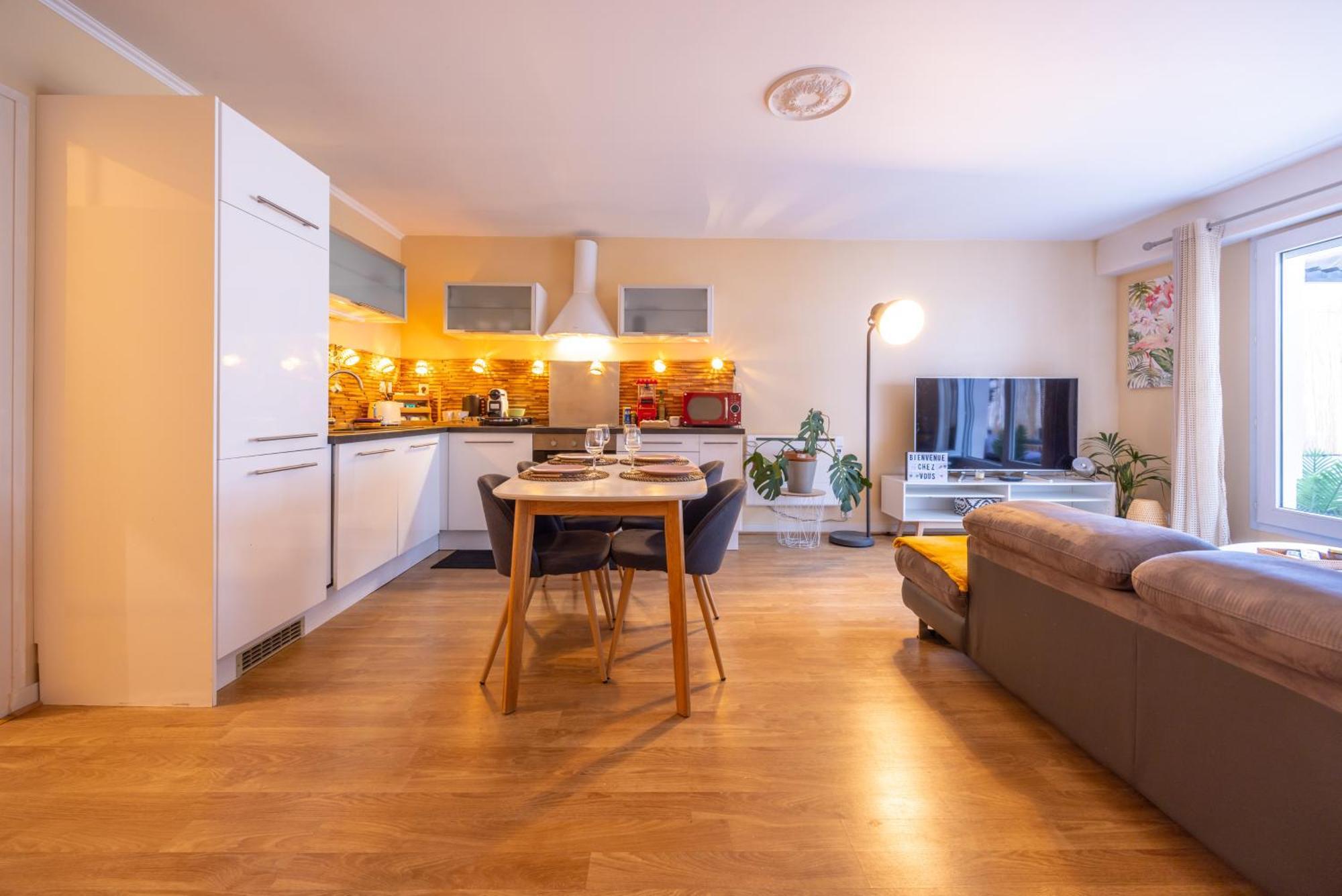 Le Coin Du Bonheur Apartment Nantes Exterior photo