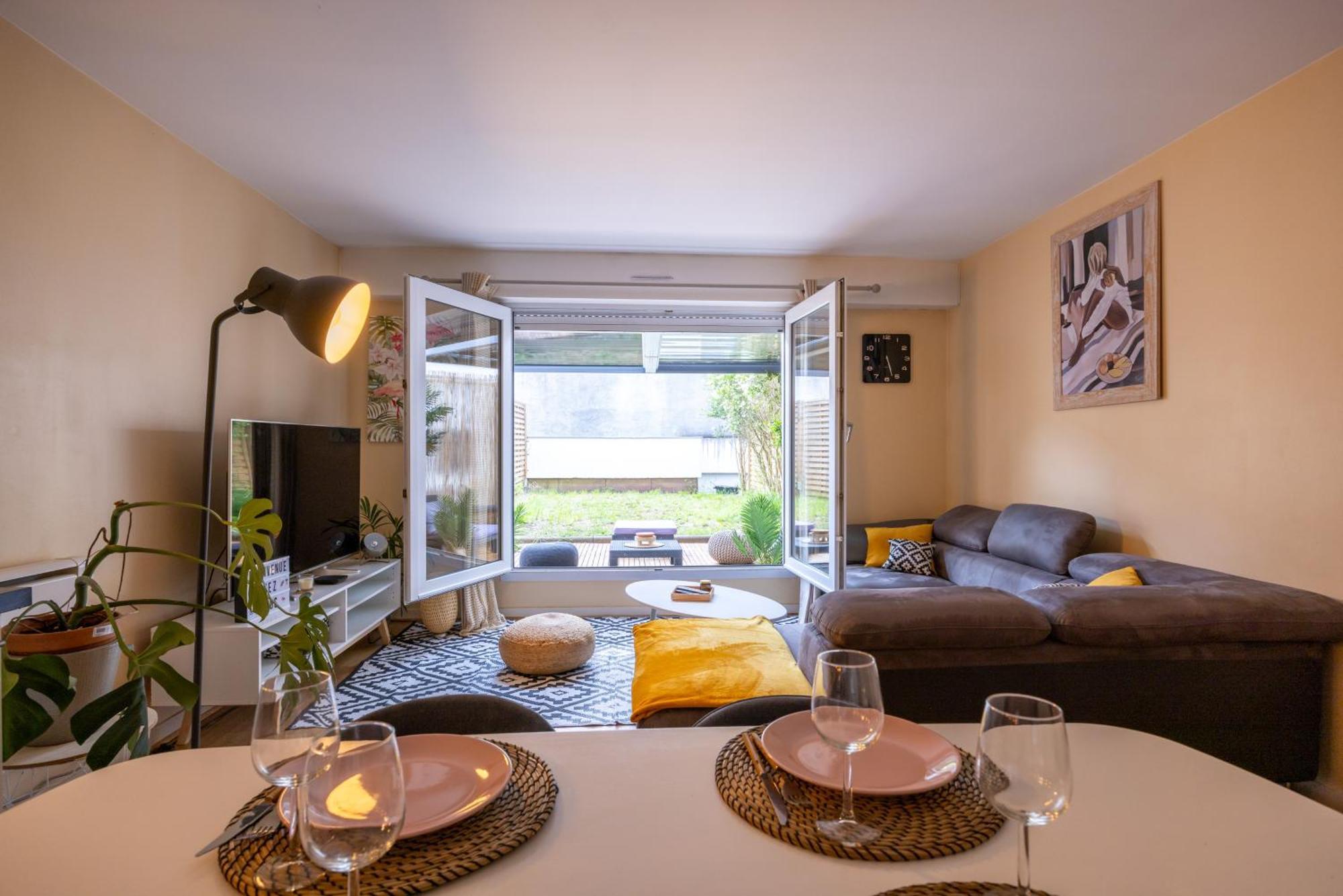 Le Coin Du Bonheur Apartment Nantes Exterior photo